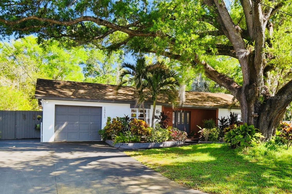 Property Photo: 18846 Tracer Drive FL 33549