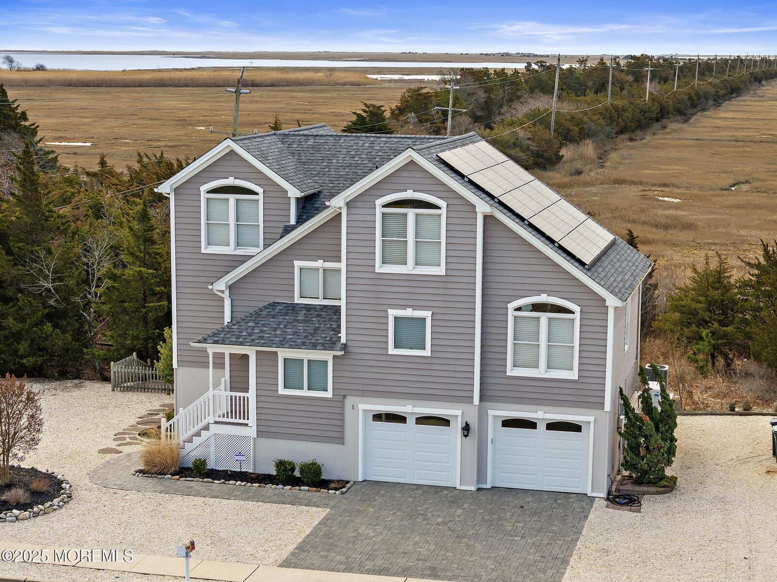 Property Photo:  1 Sea Isle Drive  NJ 08087 