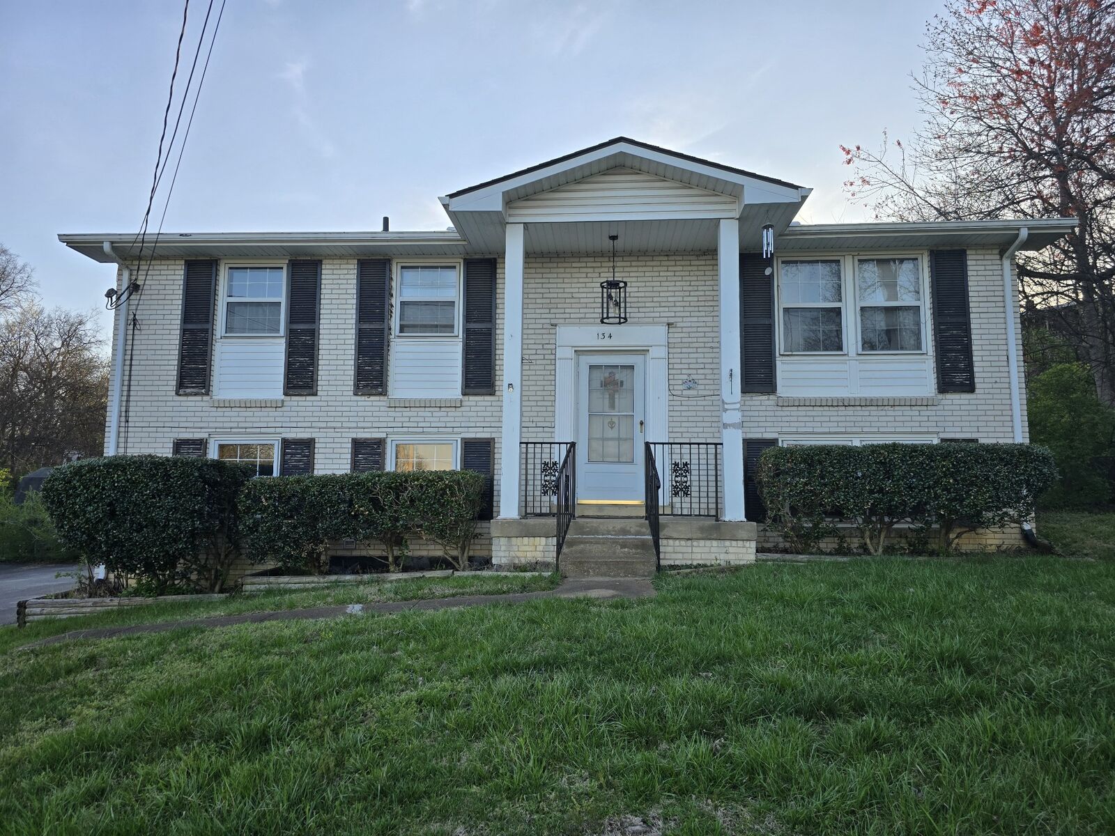 Property Photo: 134 Cherokee Ct TN 37013