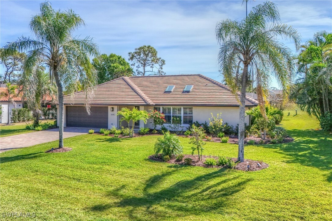 Property Photo: 28389 Verde Lane FL 34135