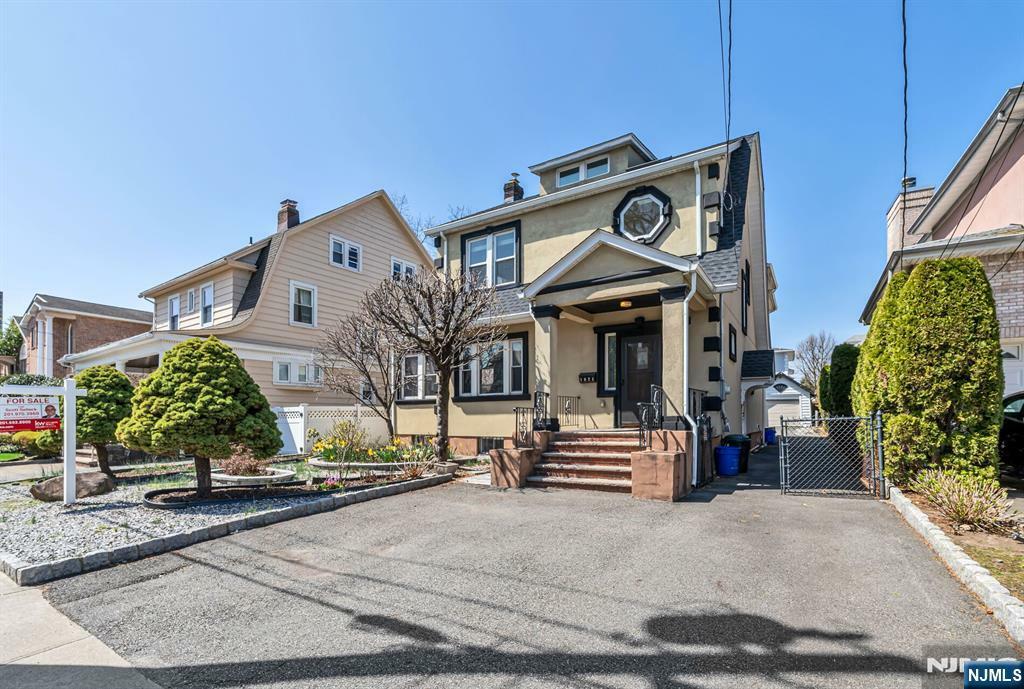 1021 Edgewood Lane  Fort Lee NJ 07024 photo