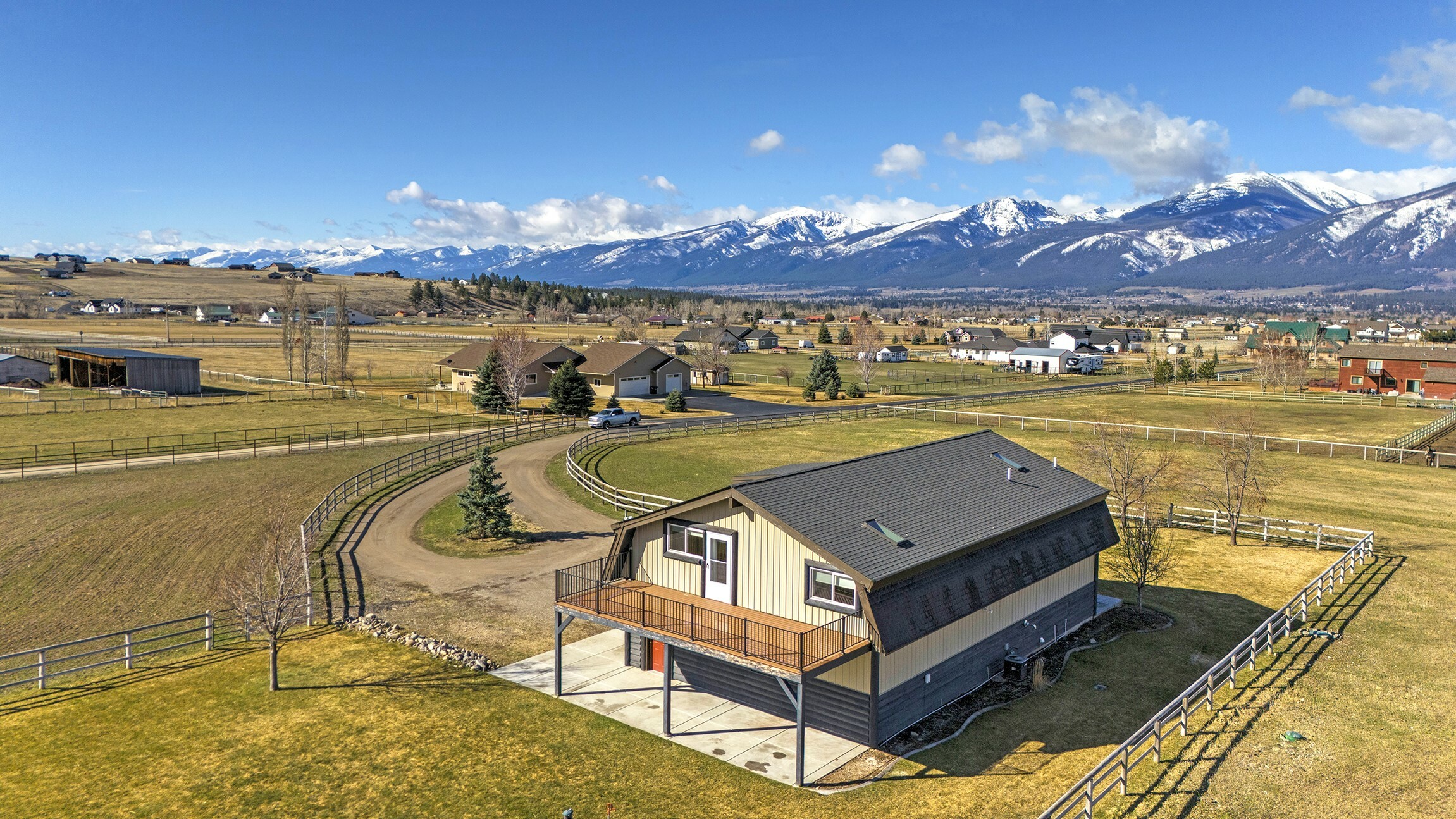 Property Photo: 5620 Fairview Lane MT 59833