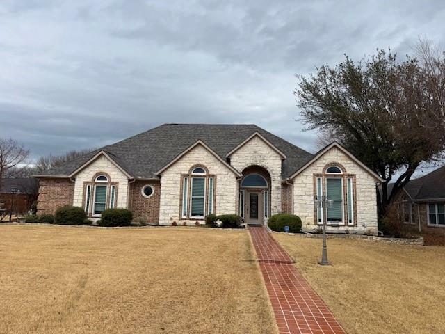 Property Photo: 1108 Regent Lane TX 75402