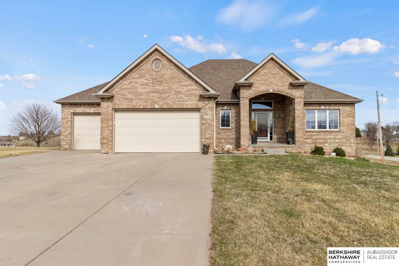 Property Photo: 17579 Lochland Ridge IA 51503