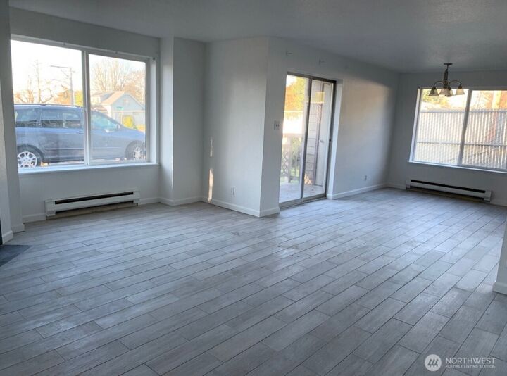 Property Photo: 21608 30th Avenue S WA 98198