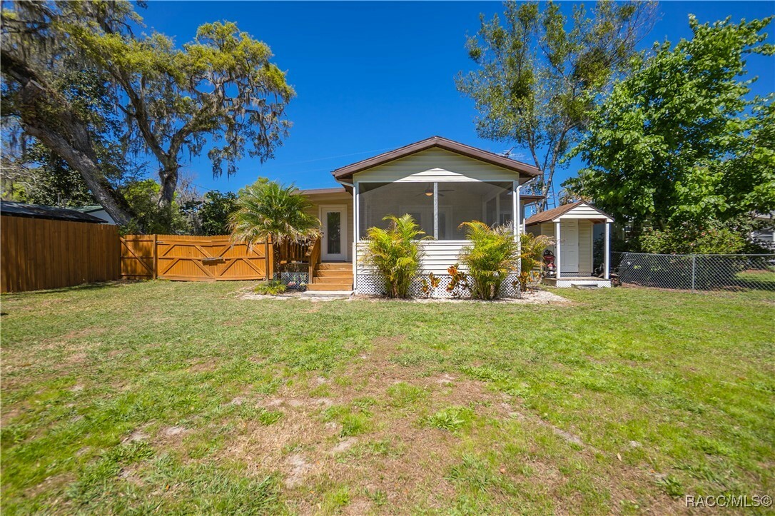 Property Photo: 10530 E Gobbler Drive FL 34436