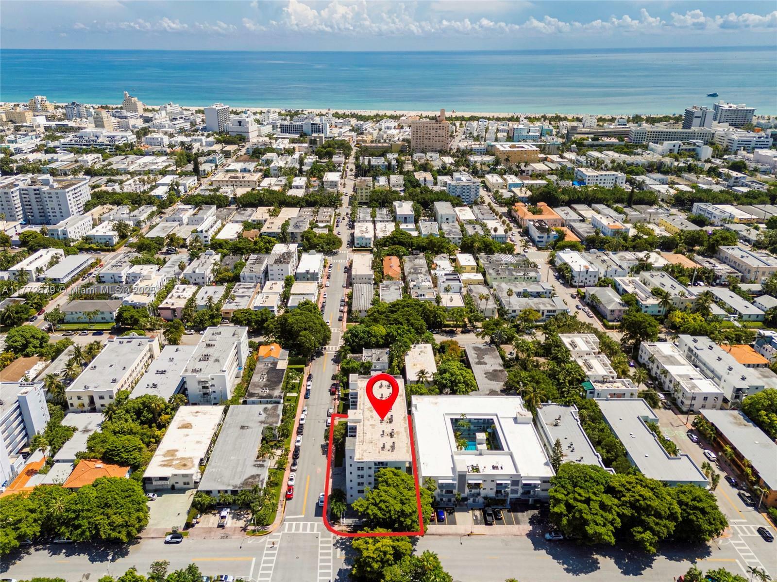 Property Photo: 1030 9th St 203 FL 33139