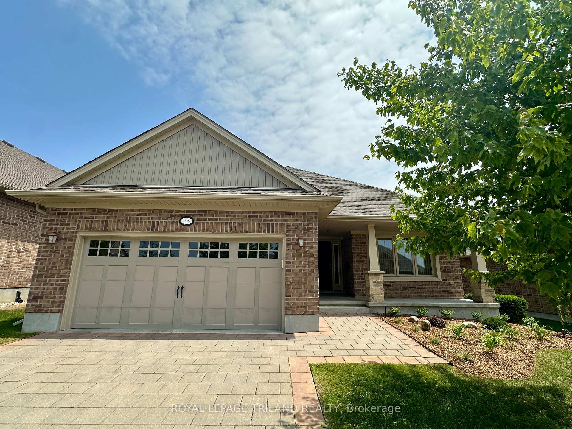 Property Photo: 120 Southgate Parkway 25 ON N5R 0C7
