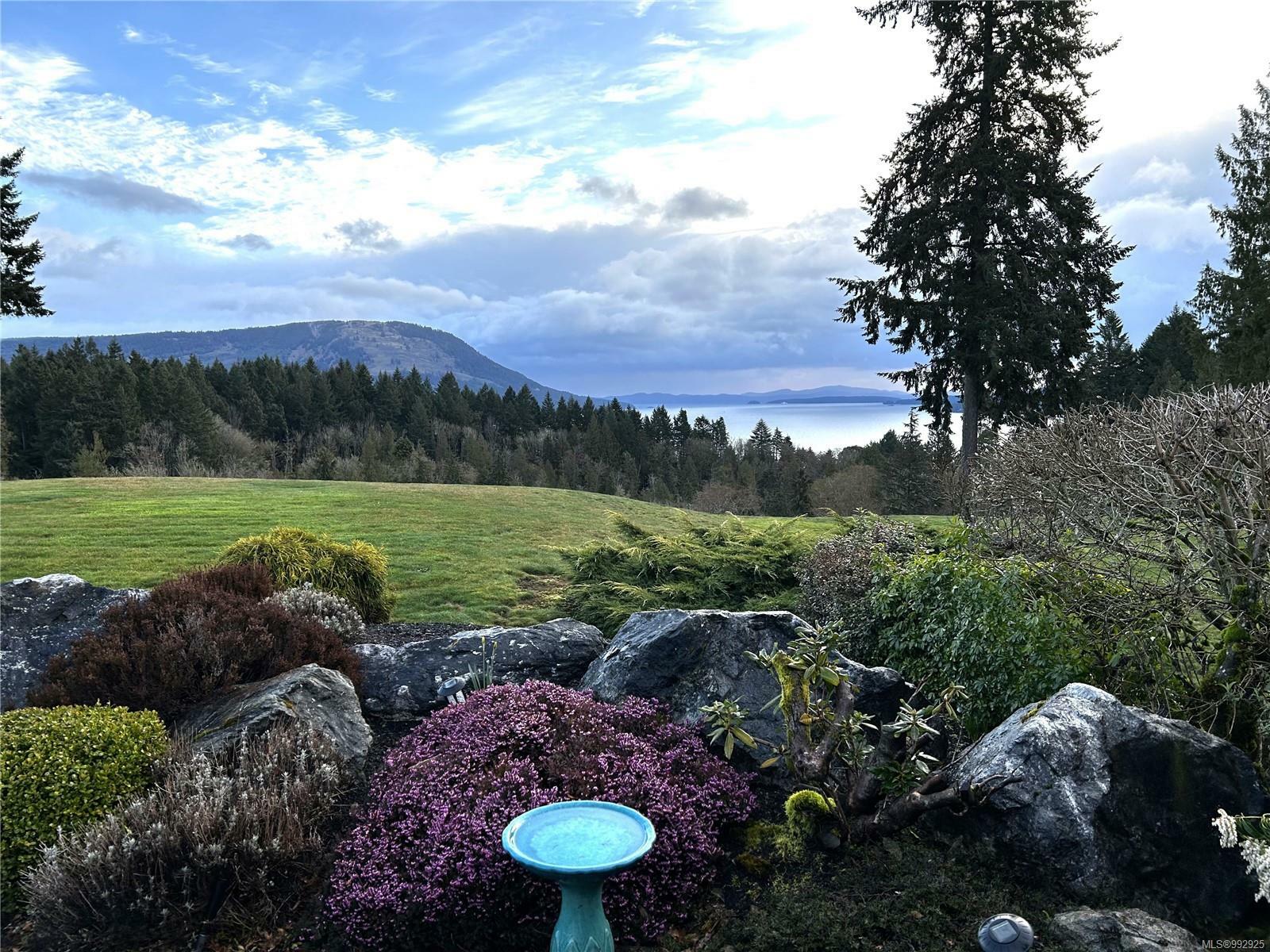 Property Photo: 3449 Arbutus Dr S BC V8H 0K8