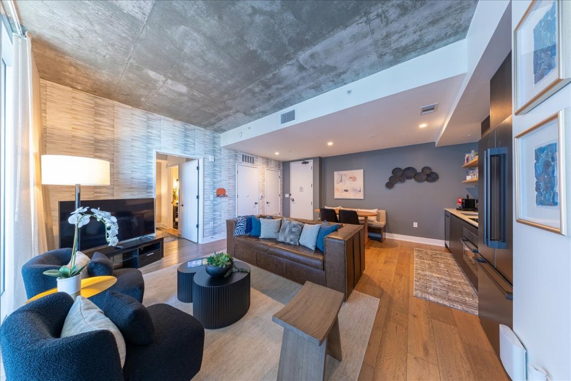Property Photo: 48 East Avenue 2109 TX 78701