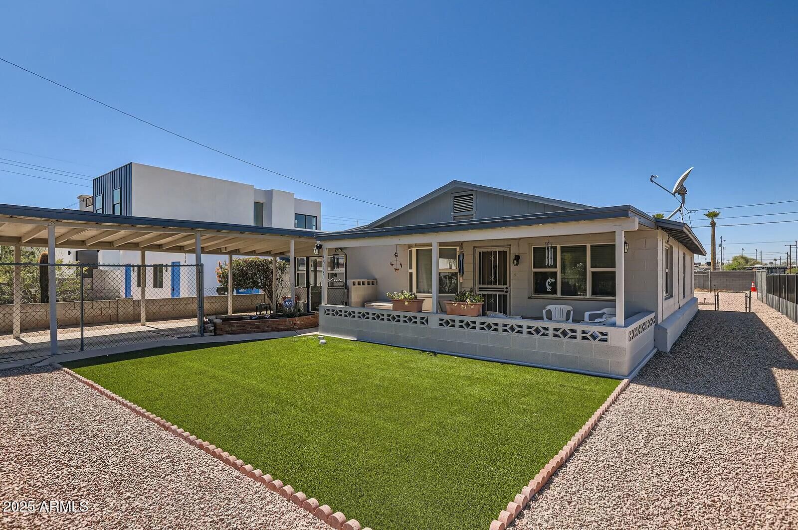 Property Photo: 4518 N 8th Place AZ 85014