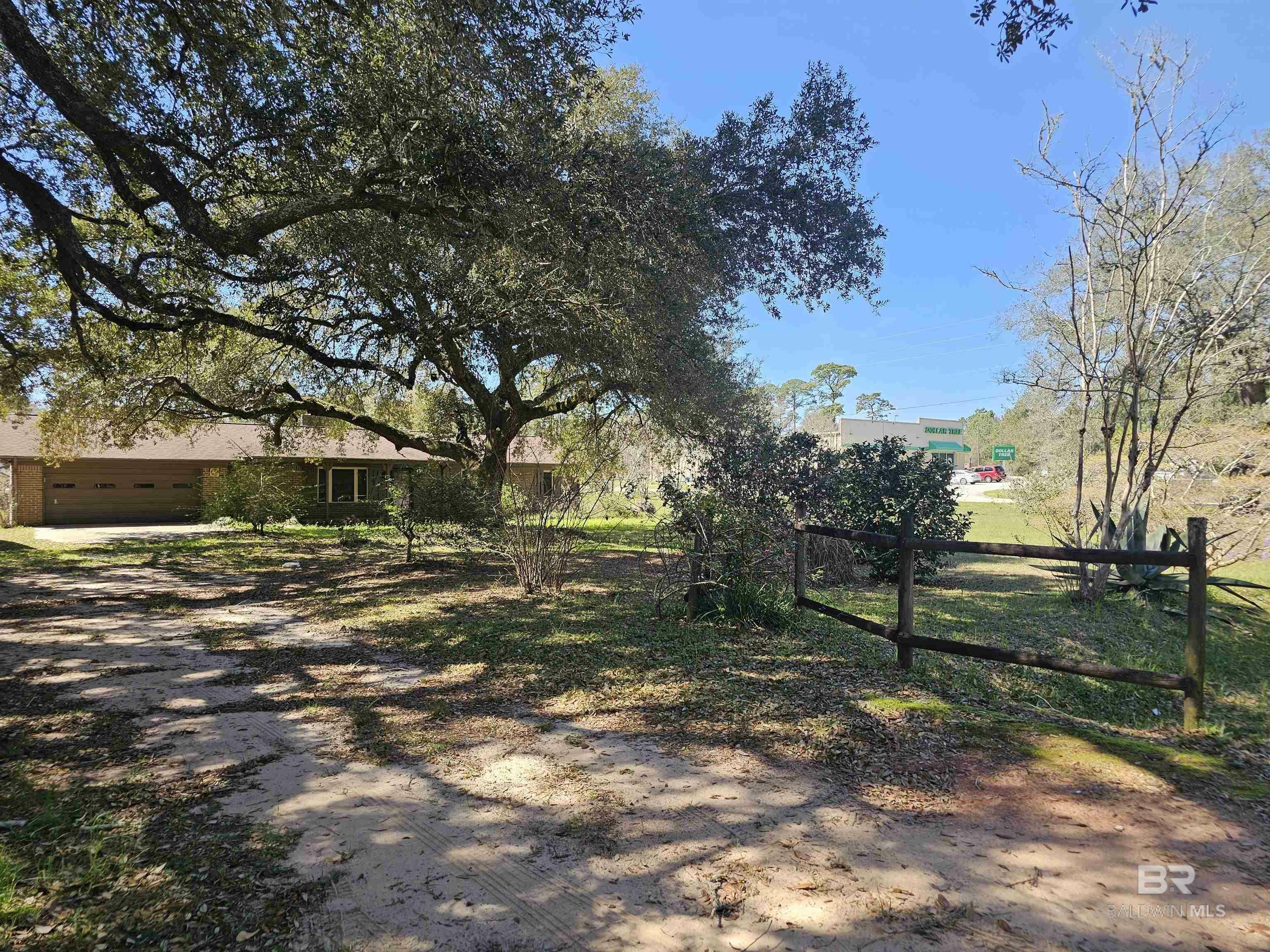 Property Photo: 12741 S Santa Piedro Street AL 36549