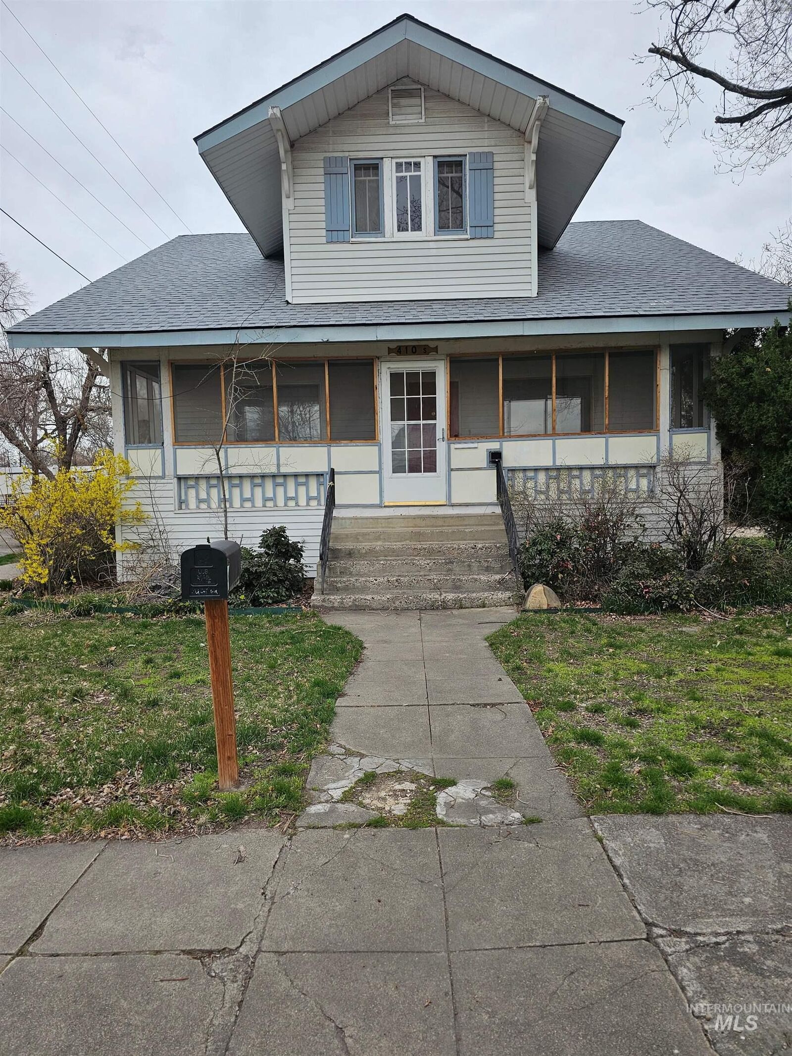 Property Photo:  410 S 3rd East  ID 83647