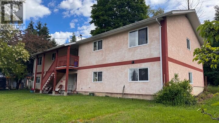 Property Photo: 208 Nelson Avenue 1-4 BC V0G 1R0