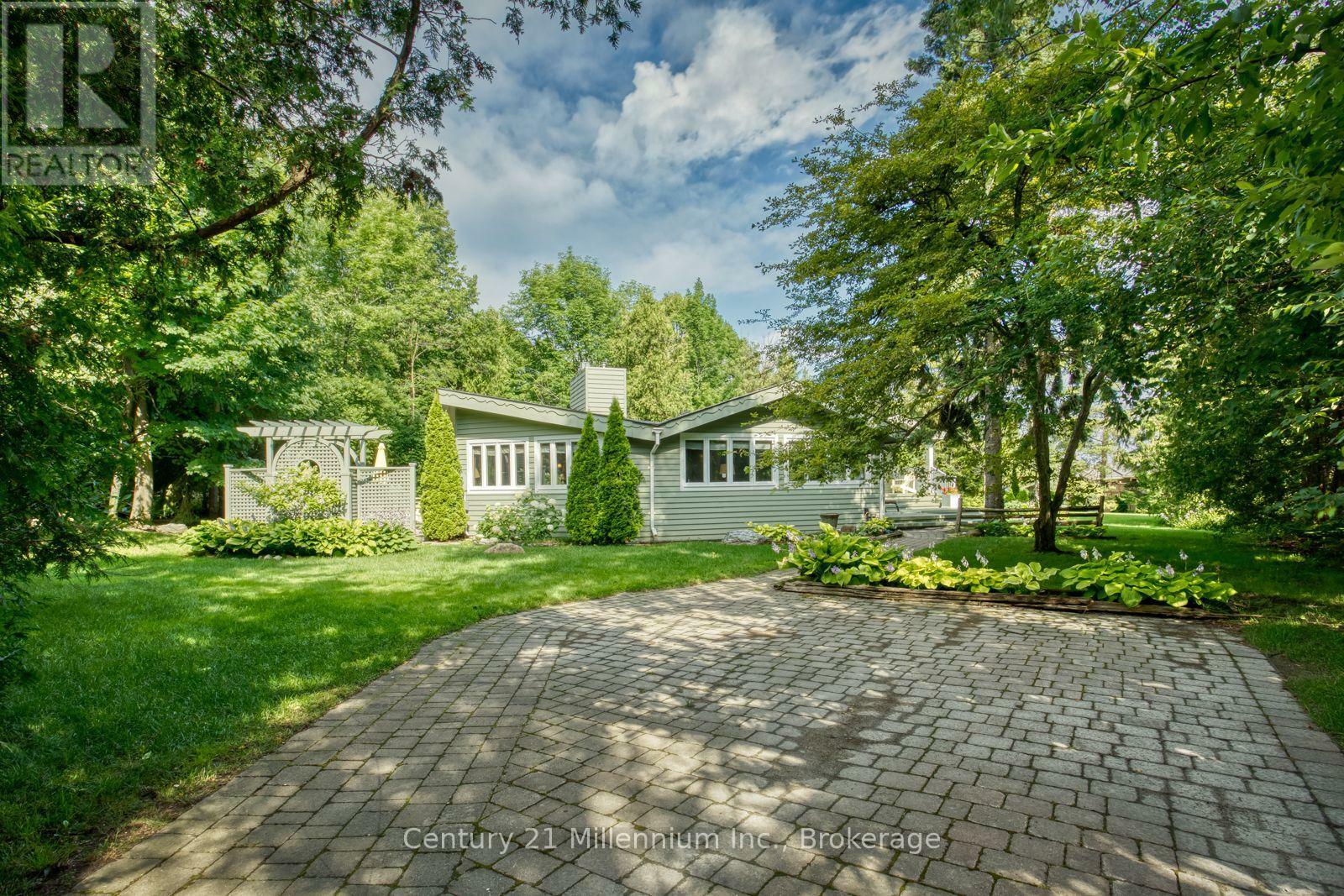 Property Photo: 150 St Moritz Crescent ON L9Y 0S6