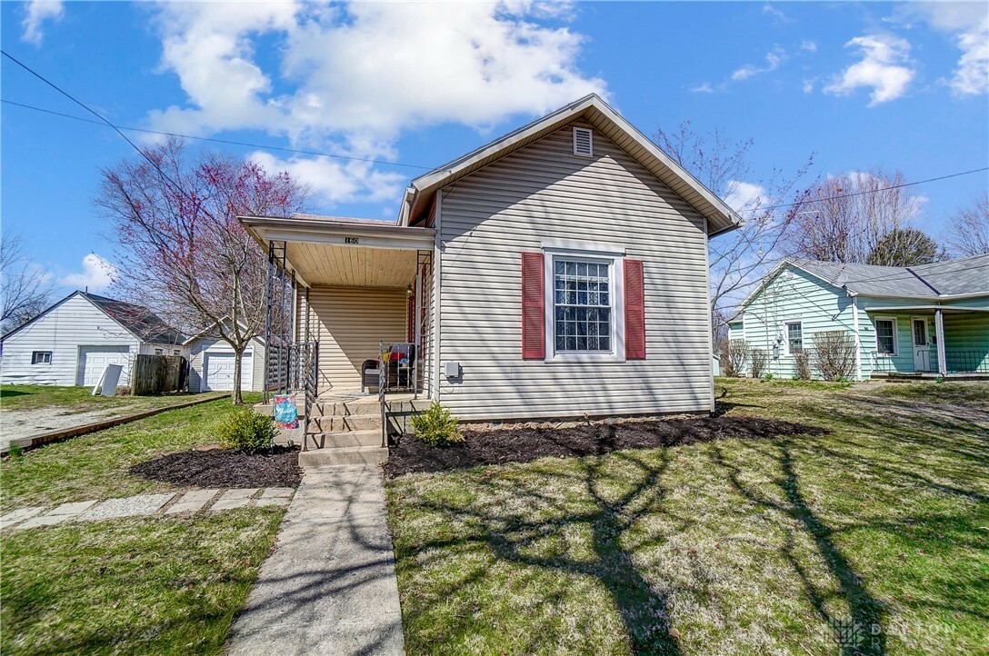 Property Photo:  160 High Street  OH 43072 