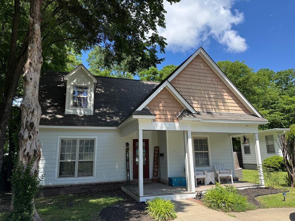 Property Photo:  151 Ross Avenue  AR 72301 