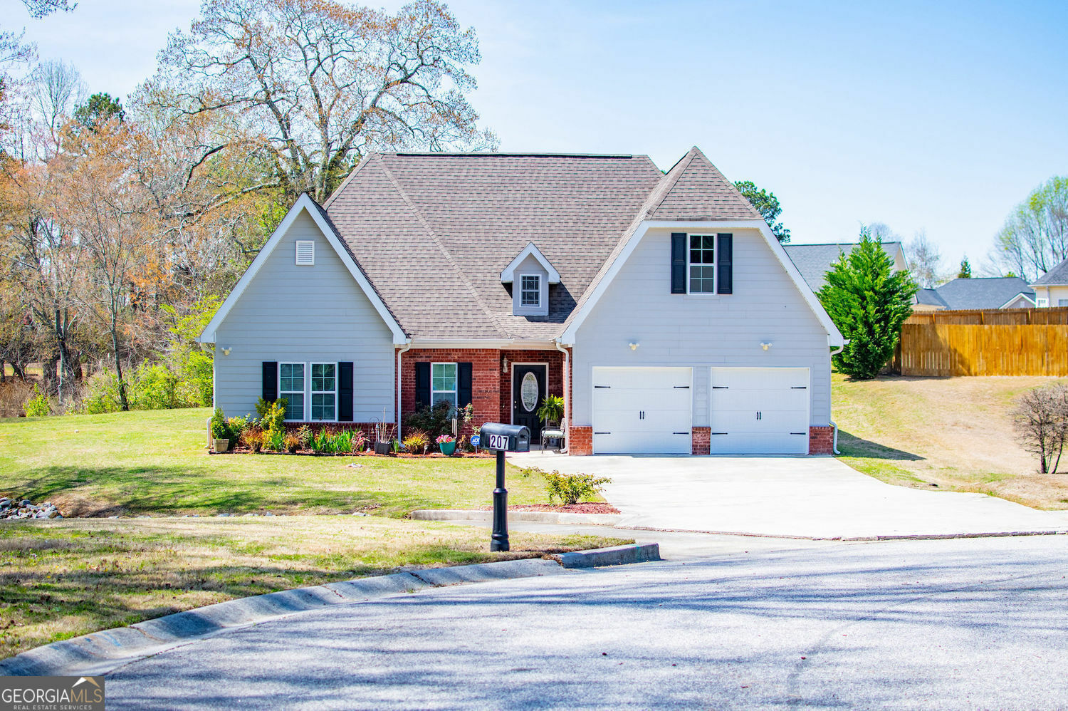 207 Meadow Lake Drive  Carrollton GA 30116 photo
