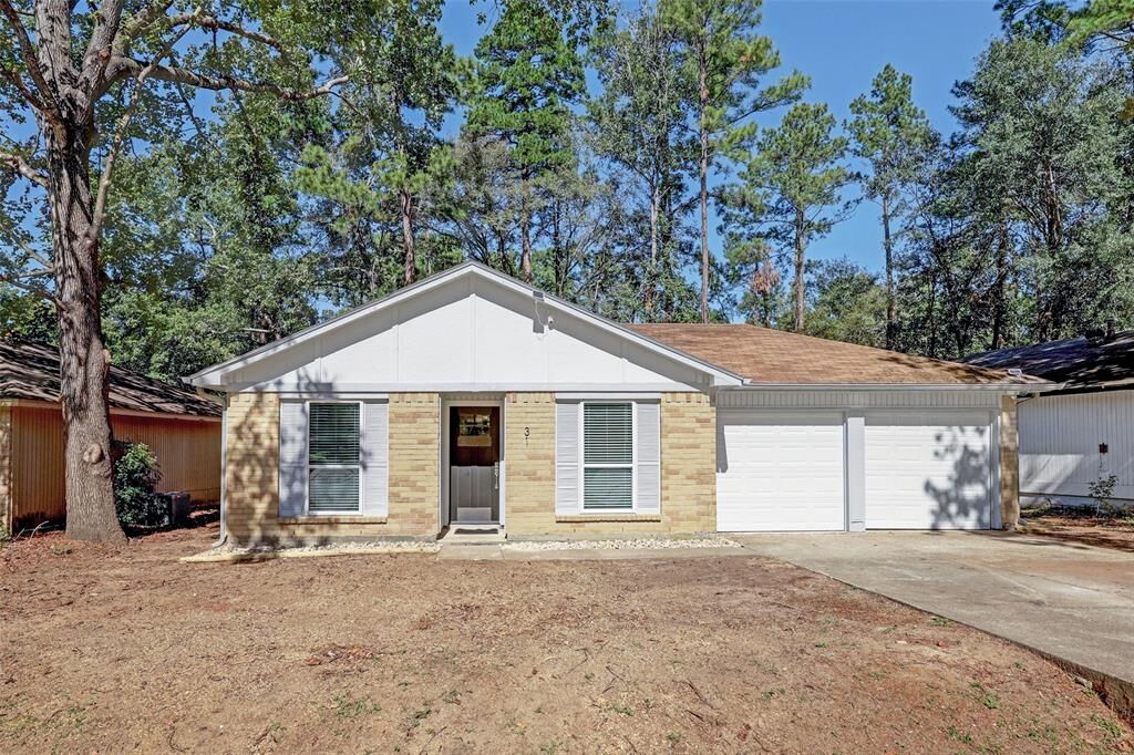 Property Photo:  31 N Wavy Oak Circle  TX 77381 