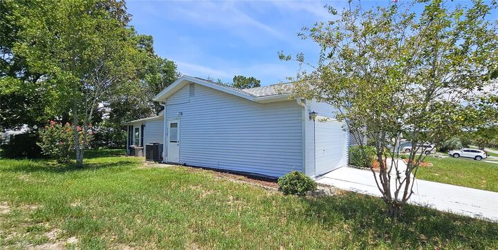 Property Photo: 8449 SW 106th Place FL 34481