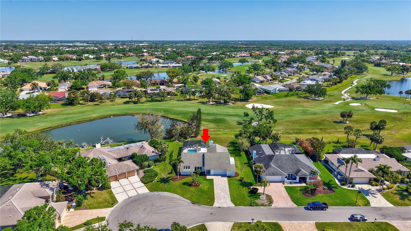 Property Photo: 3725 Spyglass Hill Road FL 34238