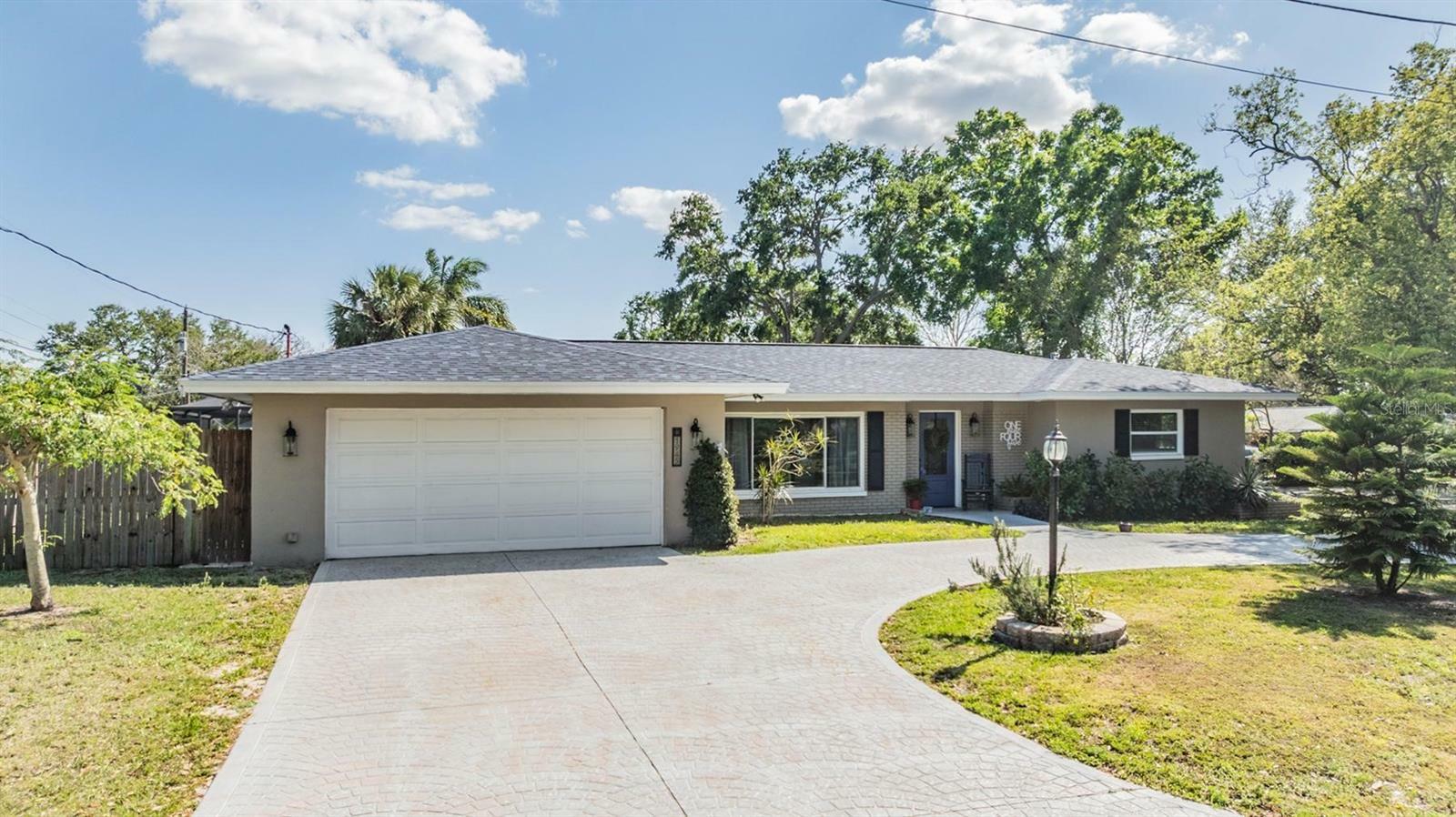 Property Photo: 1945 Magnolia Drive FL 33764
