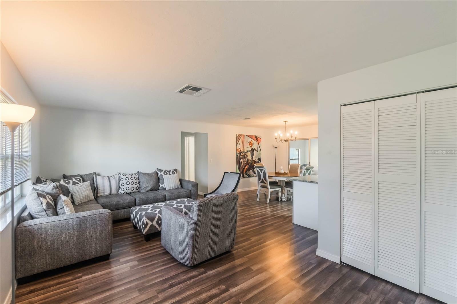 Property Photo: 2070 Keyes Lane FL 32738