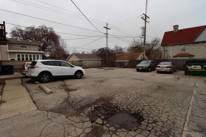 Property Photo:  2312 N 71st St  WI 53213