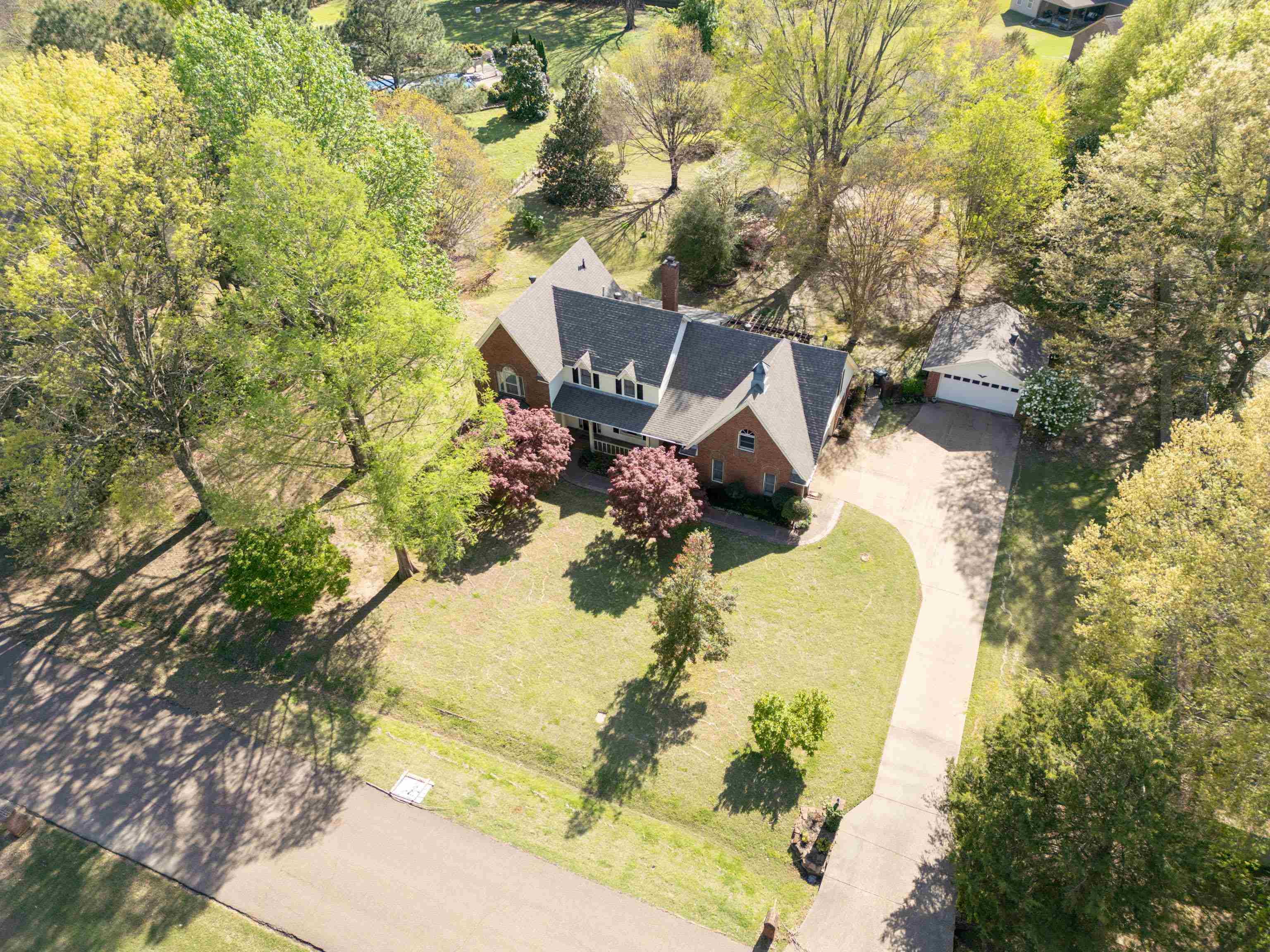 Property Photo: 3359 Bruton Parish Dr TN 38133
