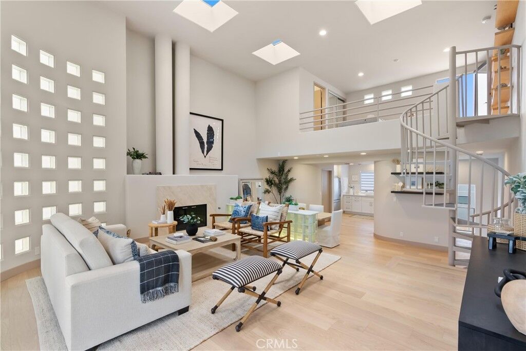 Property Photo: 803 Bard Street CA 90254