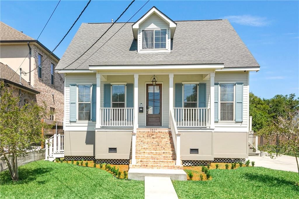 Property Photo: 1427 Pressburg Street LA 70122