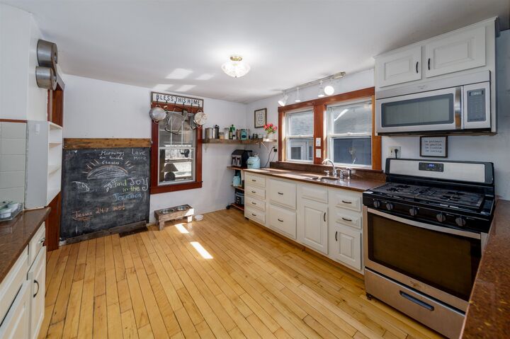 Property Photo: 100 Maple Street NH 03784