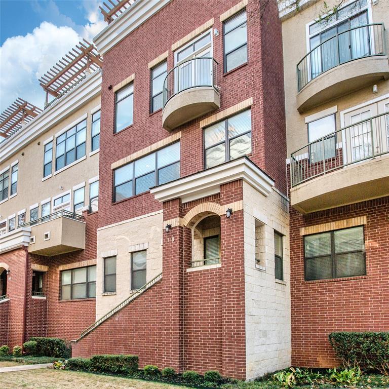 Property Photo: 1201 Beaconsfield Lane 108 TX 76011