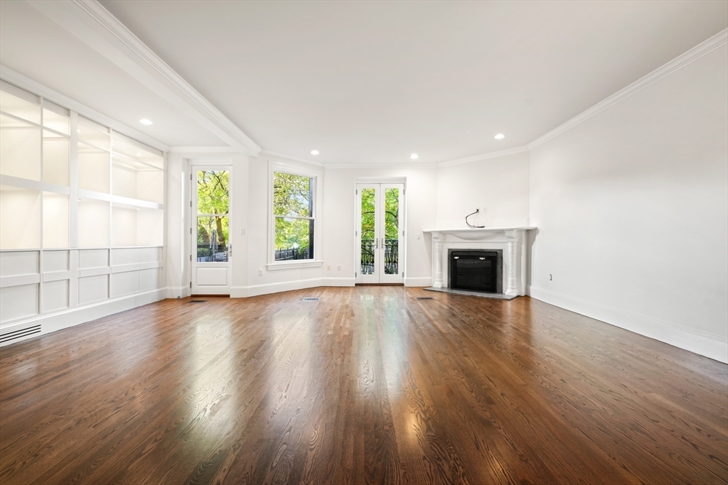 408 Beacon St 1  Boston MA 02115 photo