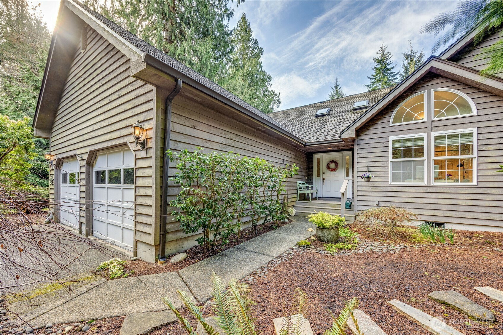 Property Photo: 32 Oak Shore Court WA 98368