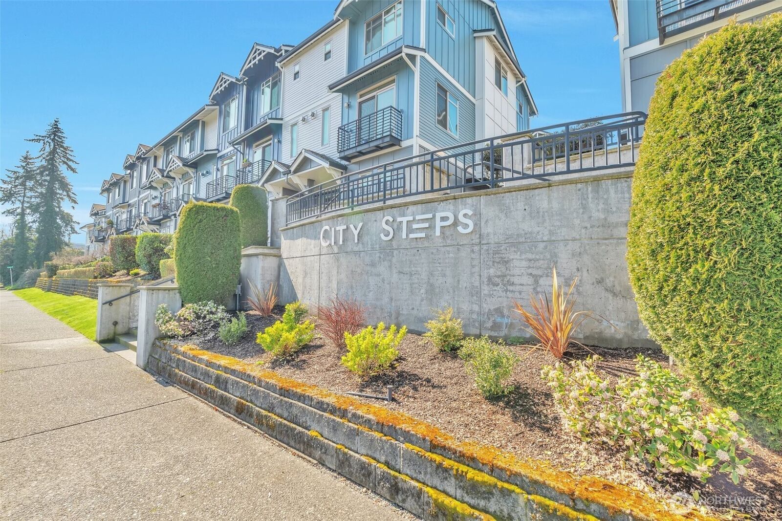 Property Photo:  2182  Yakima Avenue 102  WA 98405 