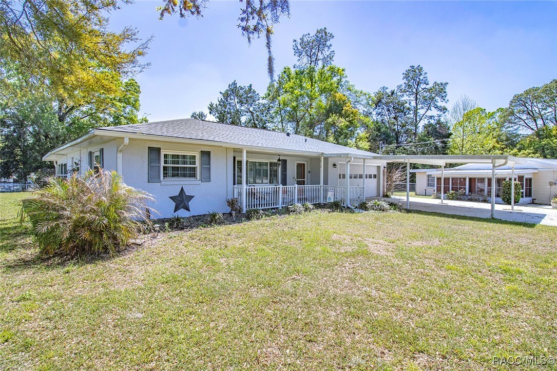 Property Photo: 6176 W Pinedale Circle FL 34429