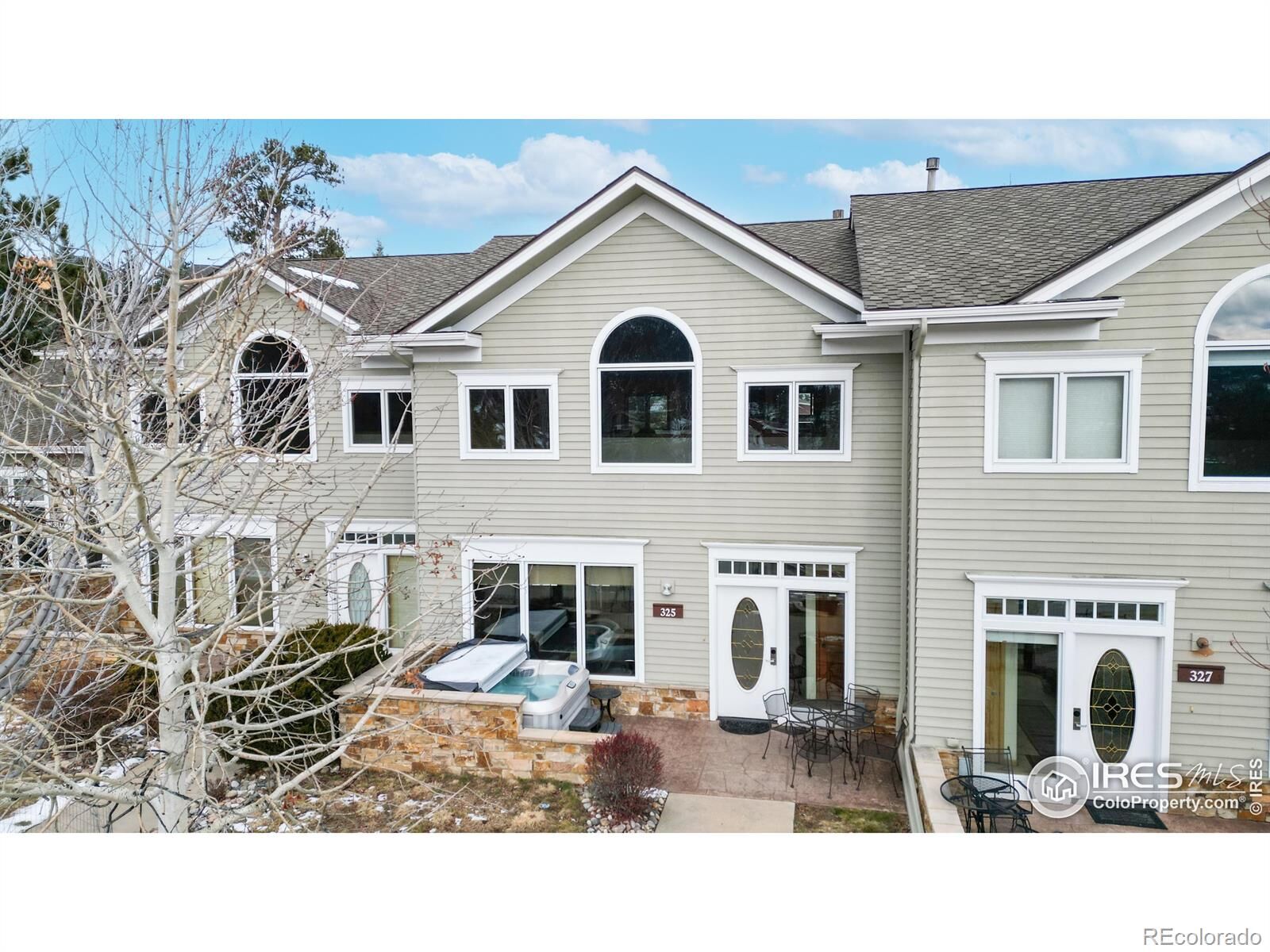 Property Photo:  325 Overlook Lane  CO 80517 