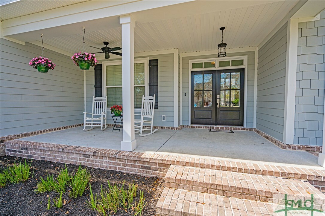 Property Photo:  785 Chastain Circle  GA 31324 