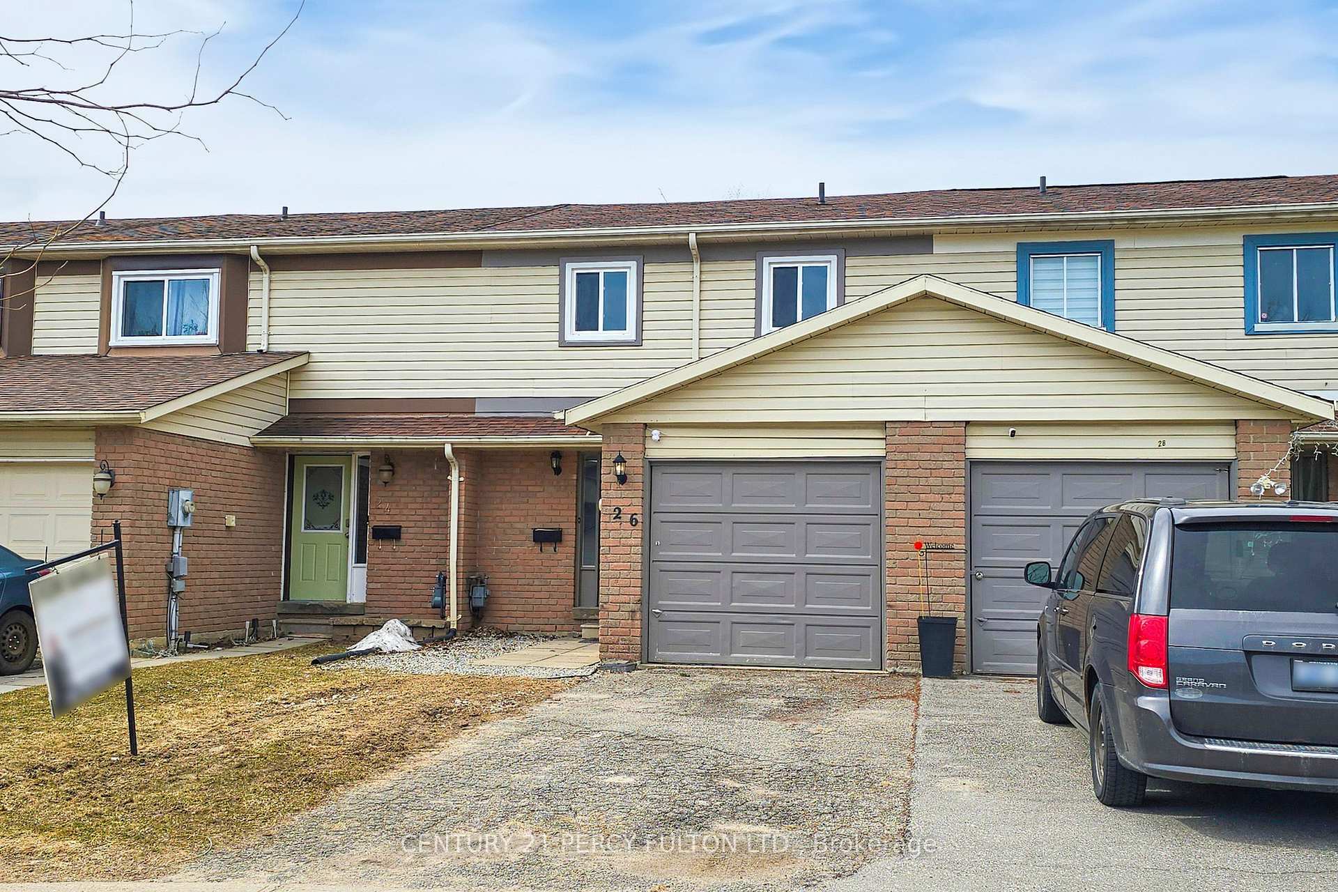 Property Photo: 26 Dickens Drive ON L4N 5J9