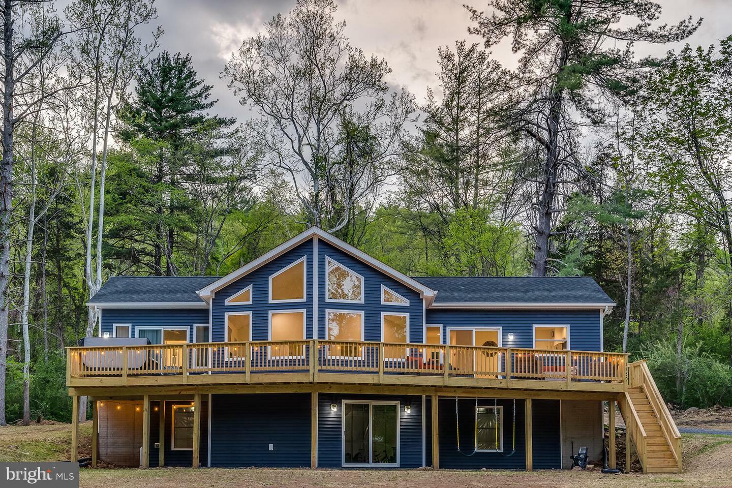 Property Photo: 1850 Gooney Manor Loop VA 22610