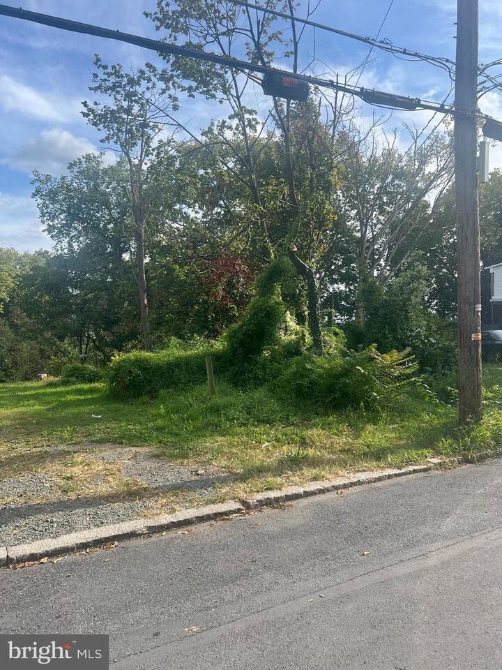 1201 Bailey Street  Harrisburg PA 17103 photo