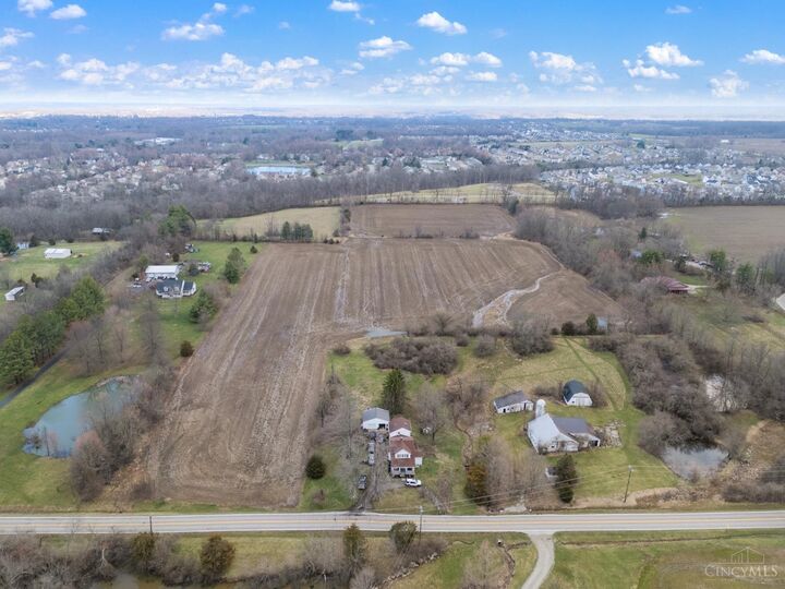 Property Photo:  1050 E Fosters Maineville Road  OH 45039 