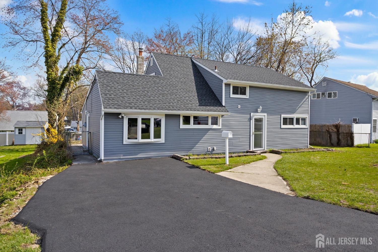 Property Photo:  38 Pine Tree Road  NJ 08857 
