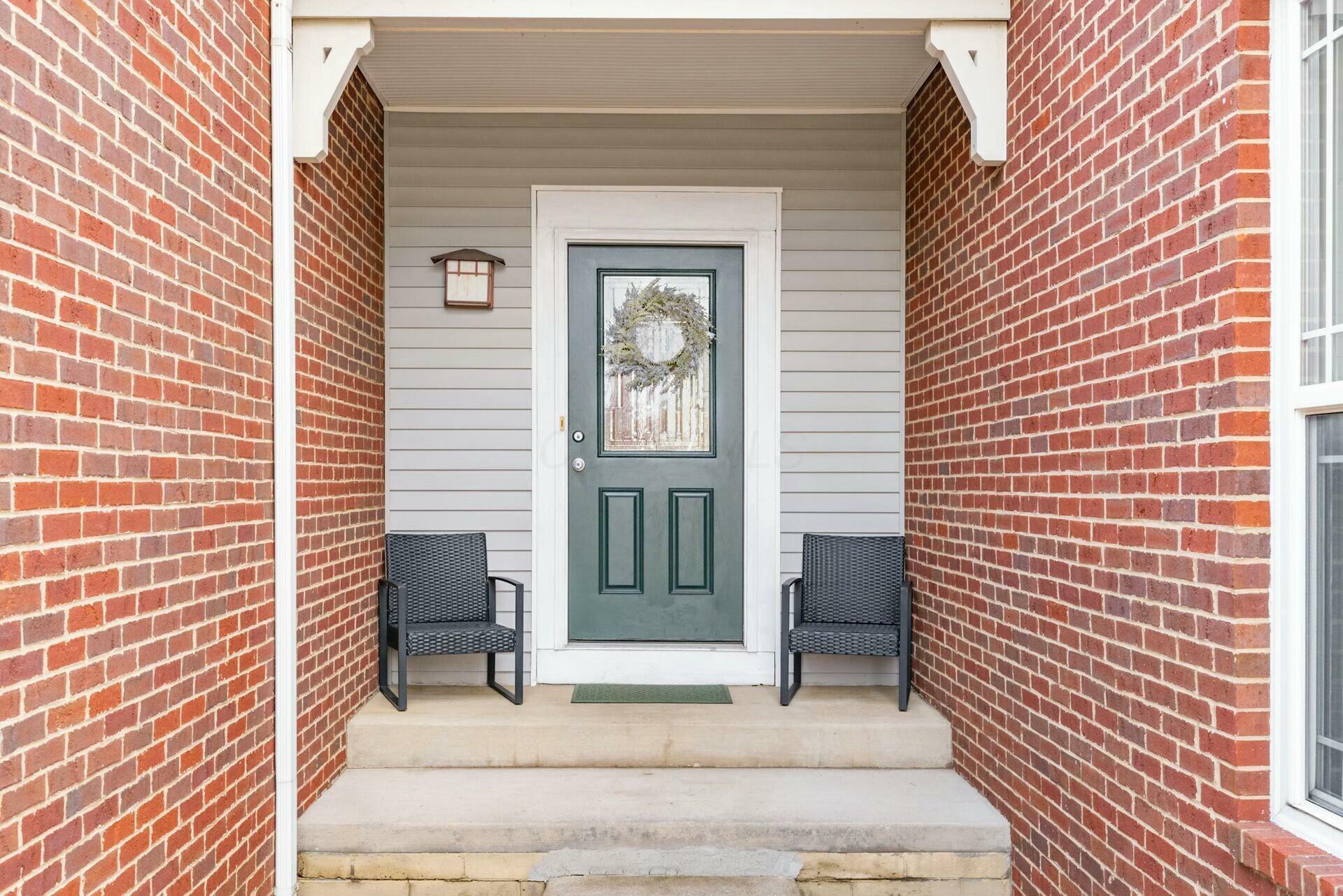 Property Photo:  8102 Artisan Way  OH 43068 