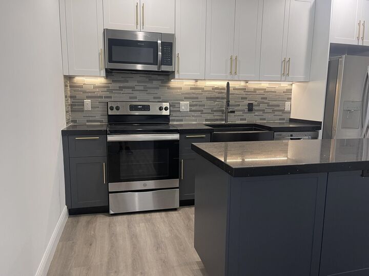 Property Photo: 211 Baldwin Ave 601 NJ 07306