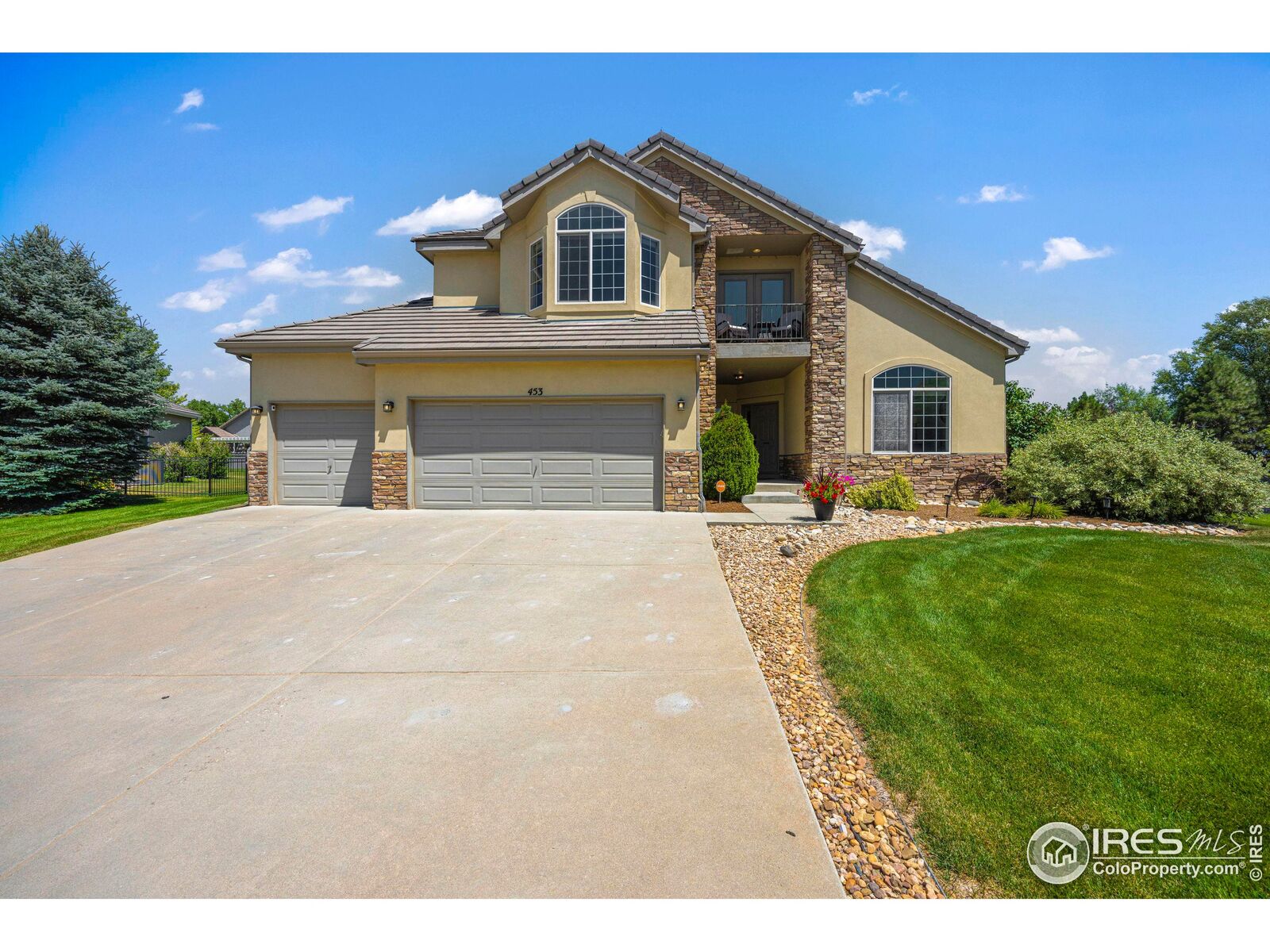 Property Photo: 453 Harbor Ct CO 80550