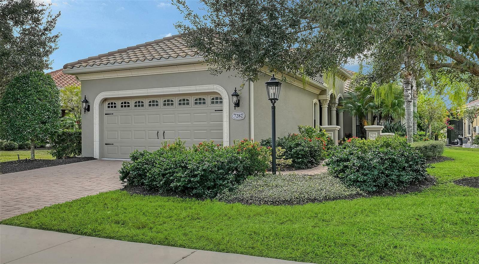 Property Photo: 7282 Belleisle Glen FL 34202