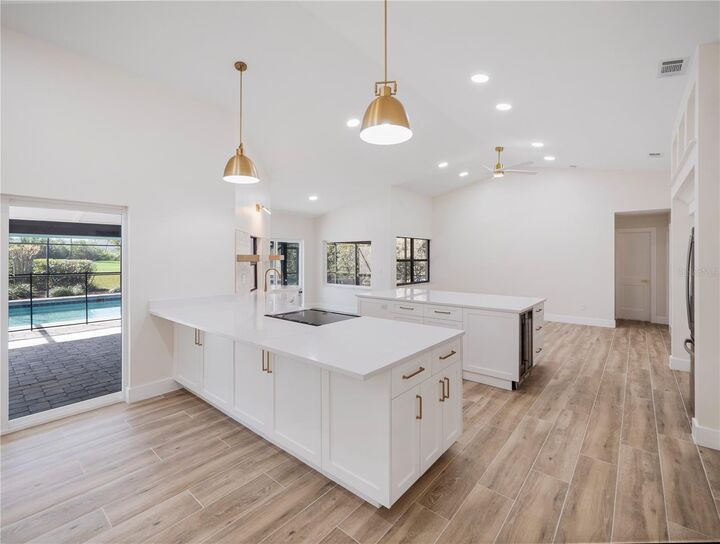 Property Photo:  6790 Edgeworth Drive  FL 32819 