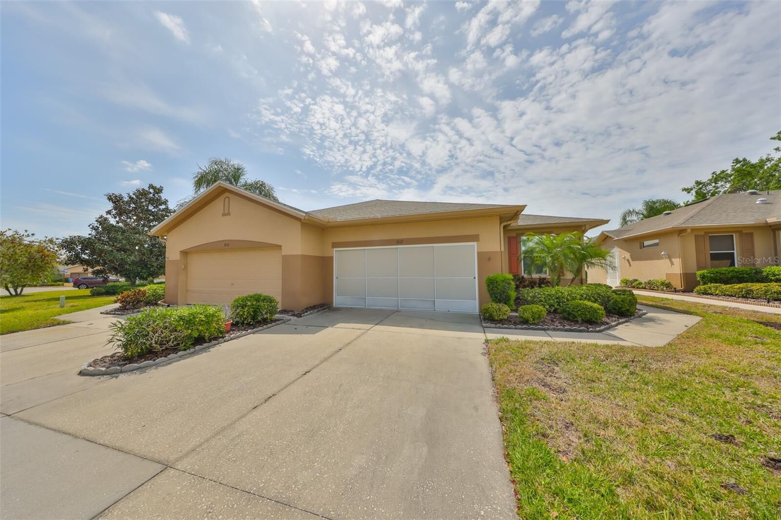 Property Photo: 2112 Acadia Greens Drive 62 FL 33573